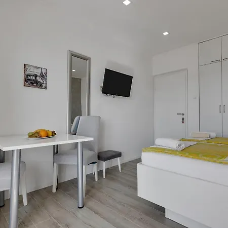 Zorica Apartment Tucepi