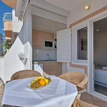 Zorica Apartment Tucepi