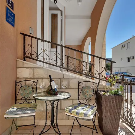 Apartment Zorica *