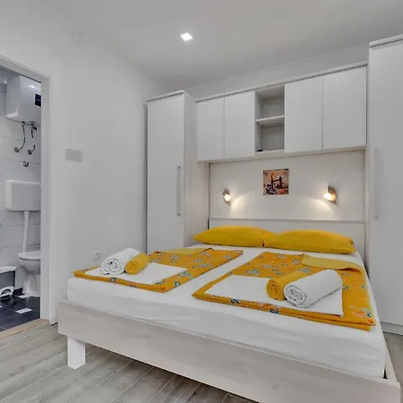 Apartment Zorica Tucepi