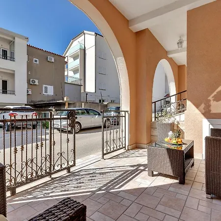 Zorica Apartment *