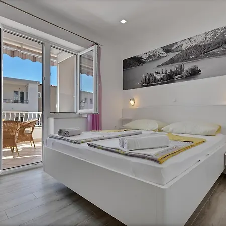 Zorica Apartment Tucepi